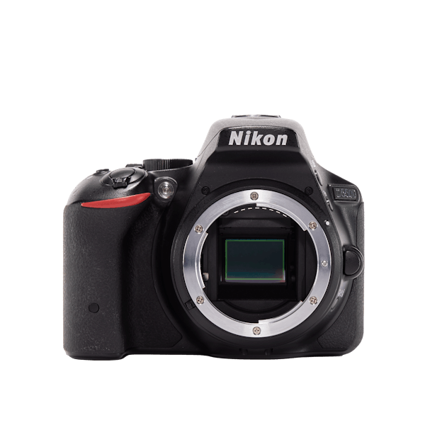 Nikon D5500 本体レンズセット55-200mm