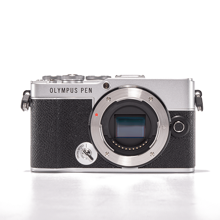 レンタル - OM SYSTEM(OLYMPUS) PEN E-P7 ボディ [シルバー] | カメラ