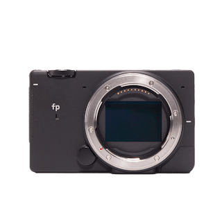 レンタル - SIGMA fp L + EVF-11 セット | カメラと交換レンズの 