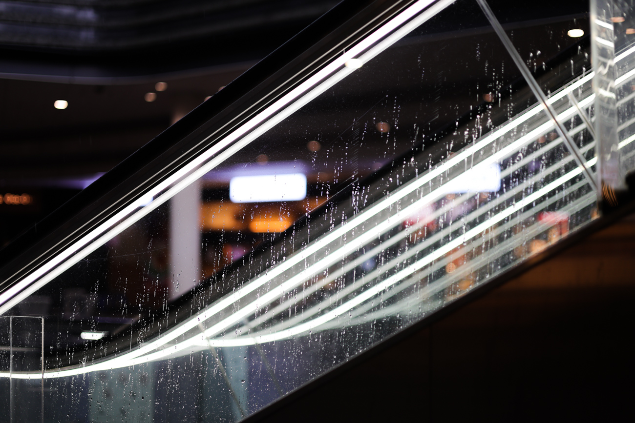 RF50mm F1.8 STM
