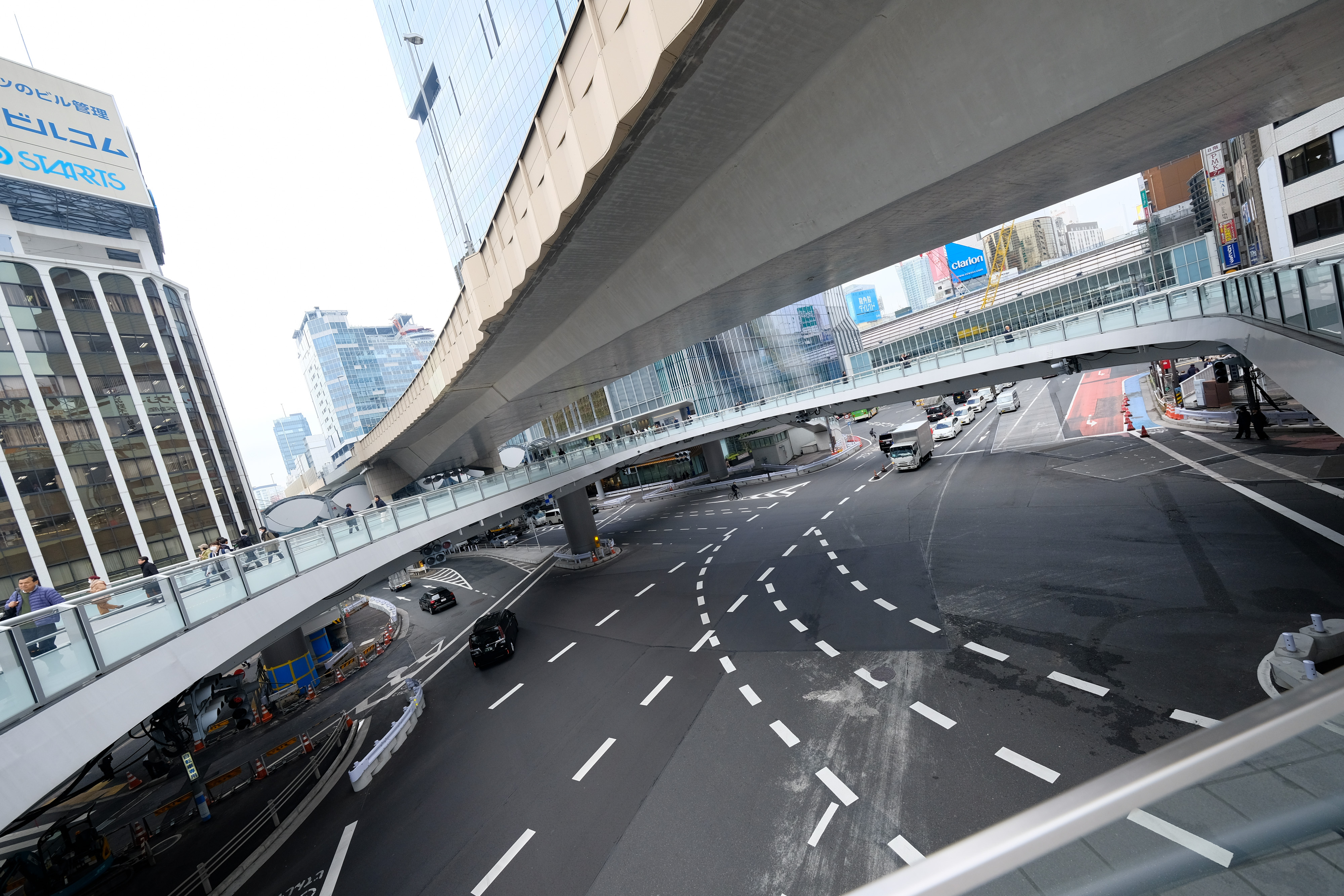 フジノンレンズ XF8-16mmF2.8 R LM WR