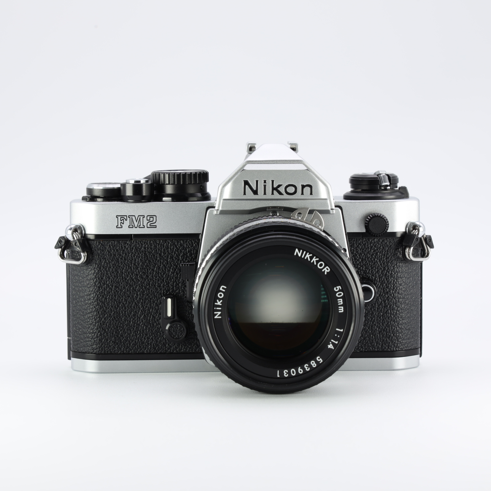 レンタル - Nikon New FM-2 シルバー + Nikon Ai Nikkor 50mm F1.4S |  カメラと交換レンズのレンタルならGOOPASS（グーパス）【公式】