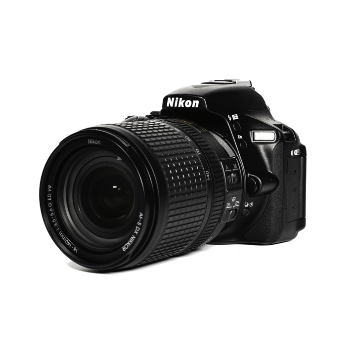 レンタル - Nikon(ニコン)D5600 18-140 VR レンズキット | カメラと 