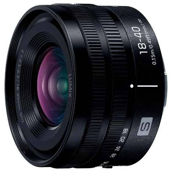 LUMIX S 18-40mm F4.5-6.3 S-R1840